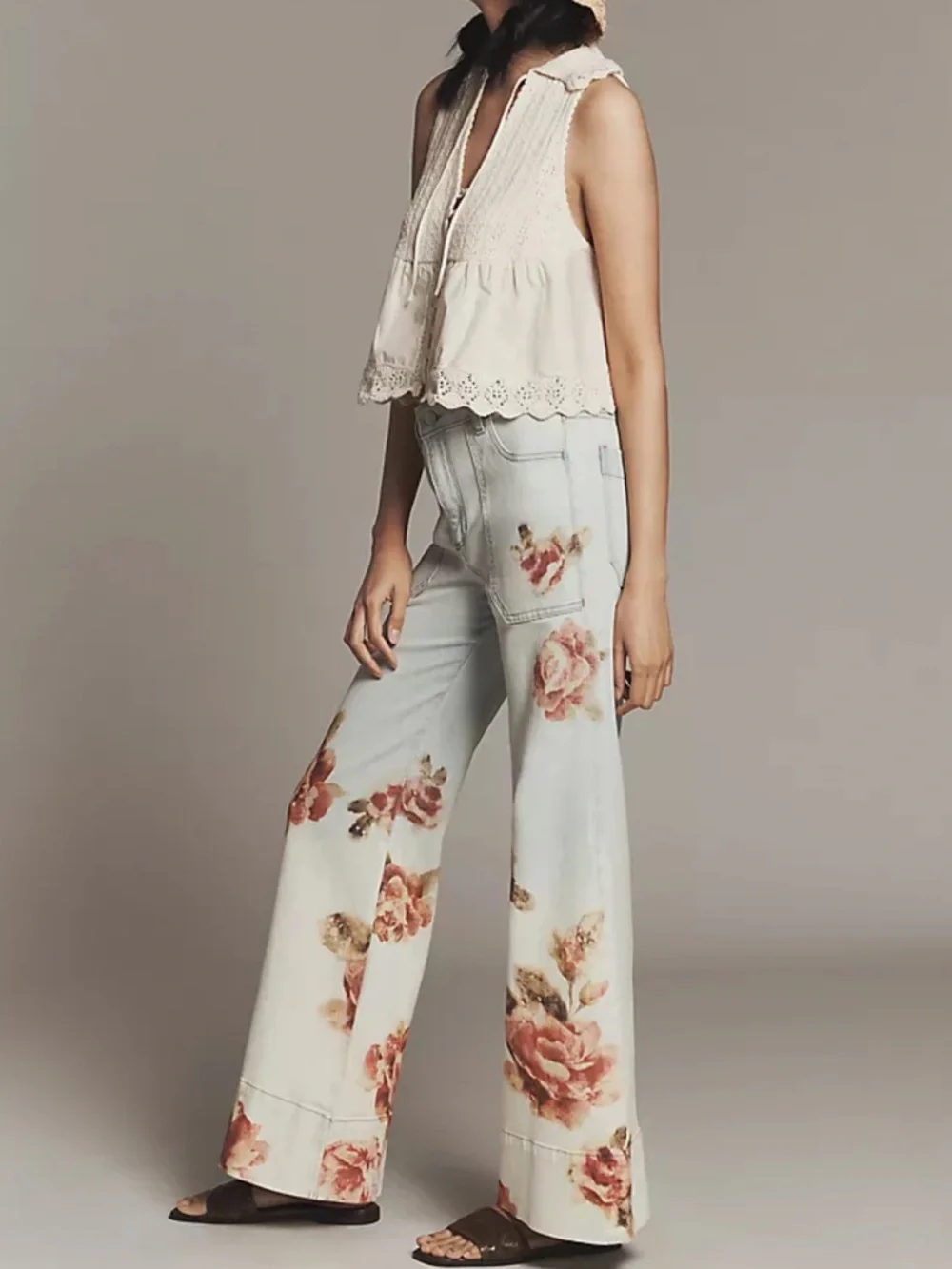 The Rylan Relaxed High-Rise Jeans by Pilcro - Picture 3 of 7